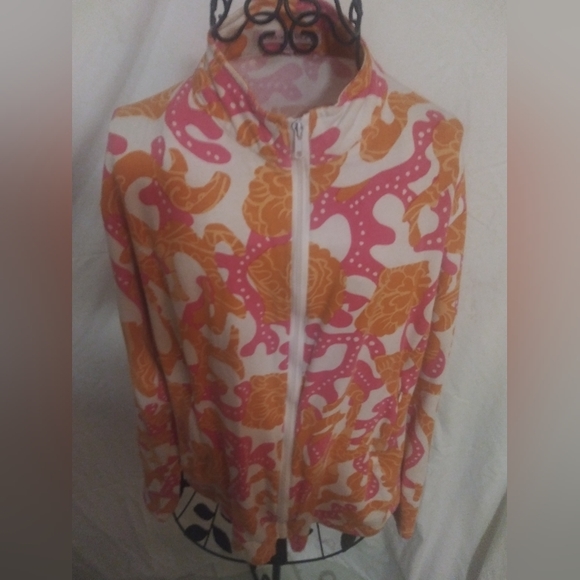 Beautiful Jacket - Picture 4 of 4